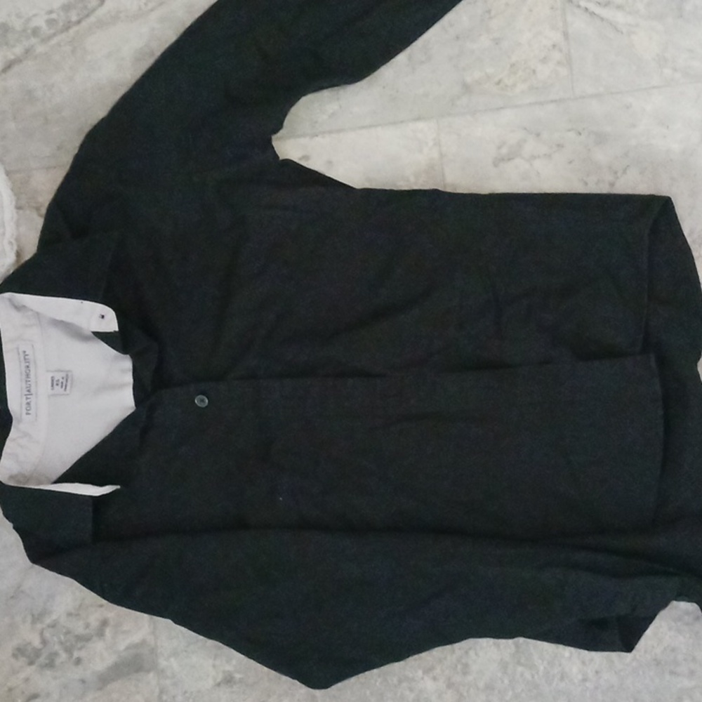 Long-sleeved port authority button up xs shirt